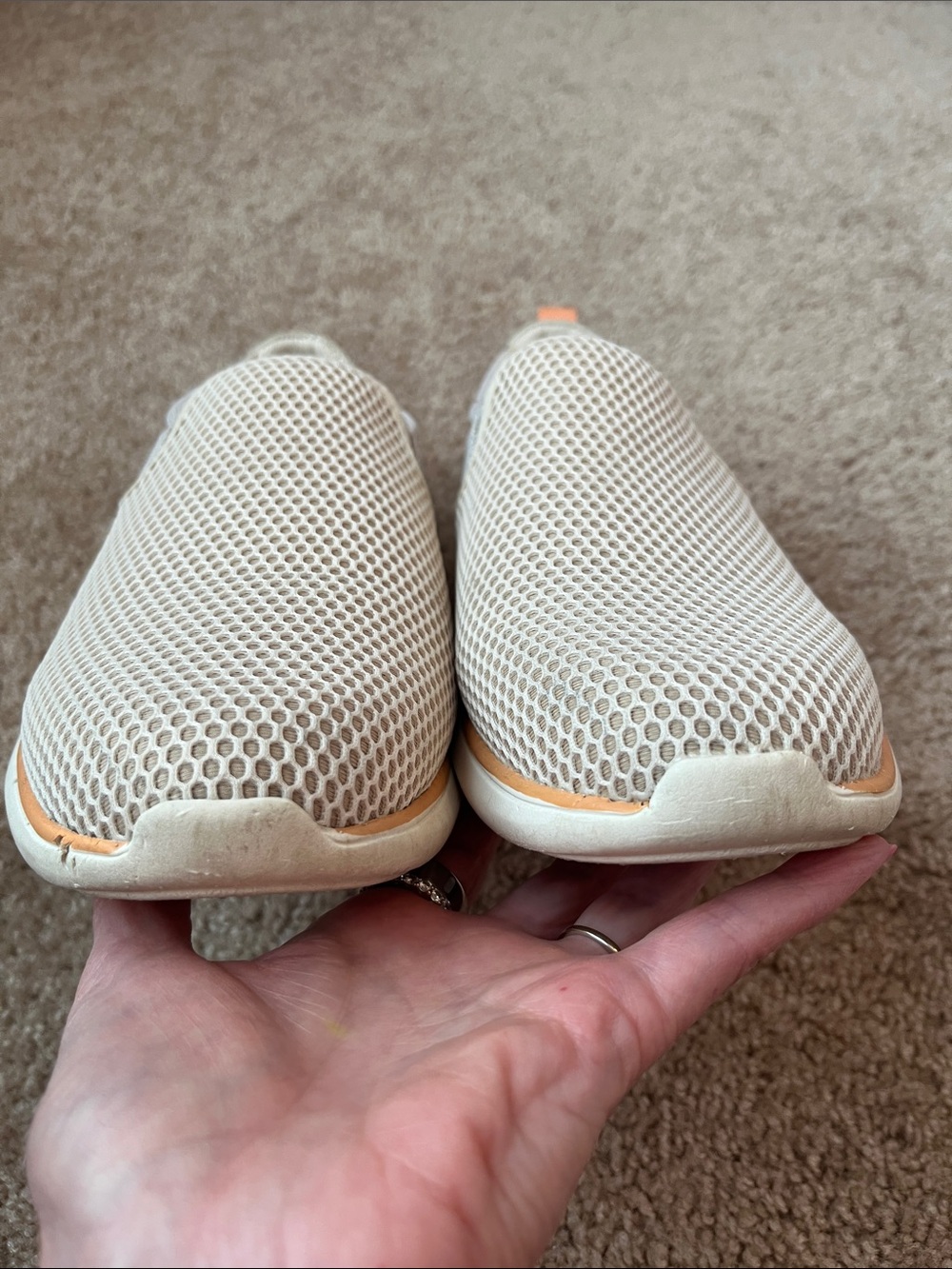 Vionic Zeta Net Slip on Sneakers - Picture 4 of 8